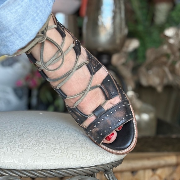 FREEBIRD distressed Studded Heeled Boots open toe leather shoes like new - Picture 10 of 12